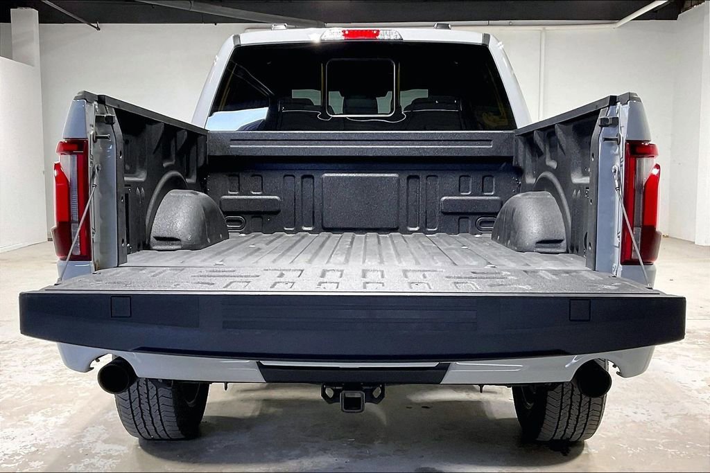 Used 2024 Ford F150 Lariat image 37