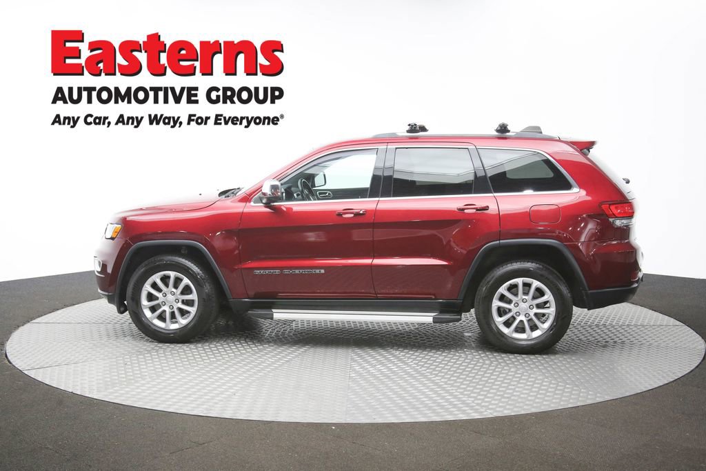 Used 2021 Jeep Grand Cherokee Laredo w/ Security & Convenience Group image 60