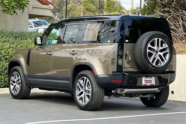 New 2026 Land Rover Defender 110 S image 3