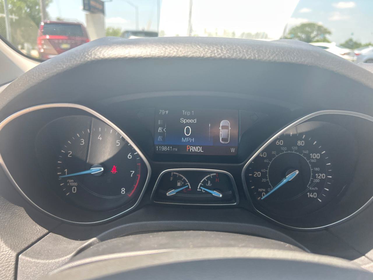 Used 2018 Ford Focus SE FWD image 14