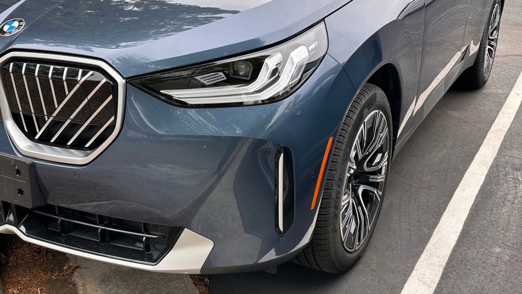 Certified 2025 BMW X3 xDrive30i w/ Convenience Package AWD/4WD image 11