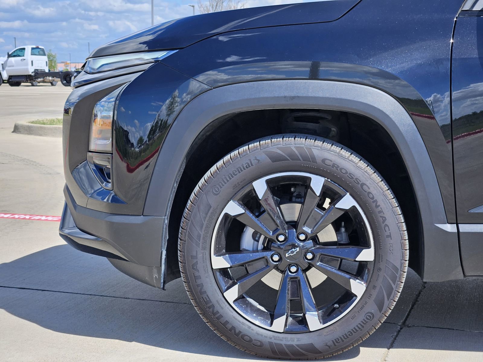 Certified 2025 Chevrolet Equinox RS w/ Safety and Technology Package FWD image 13