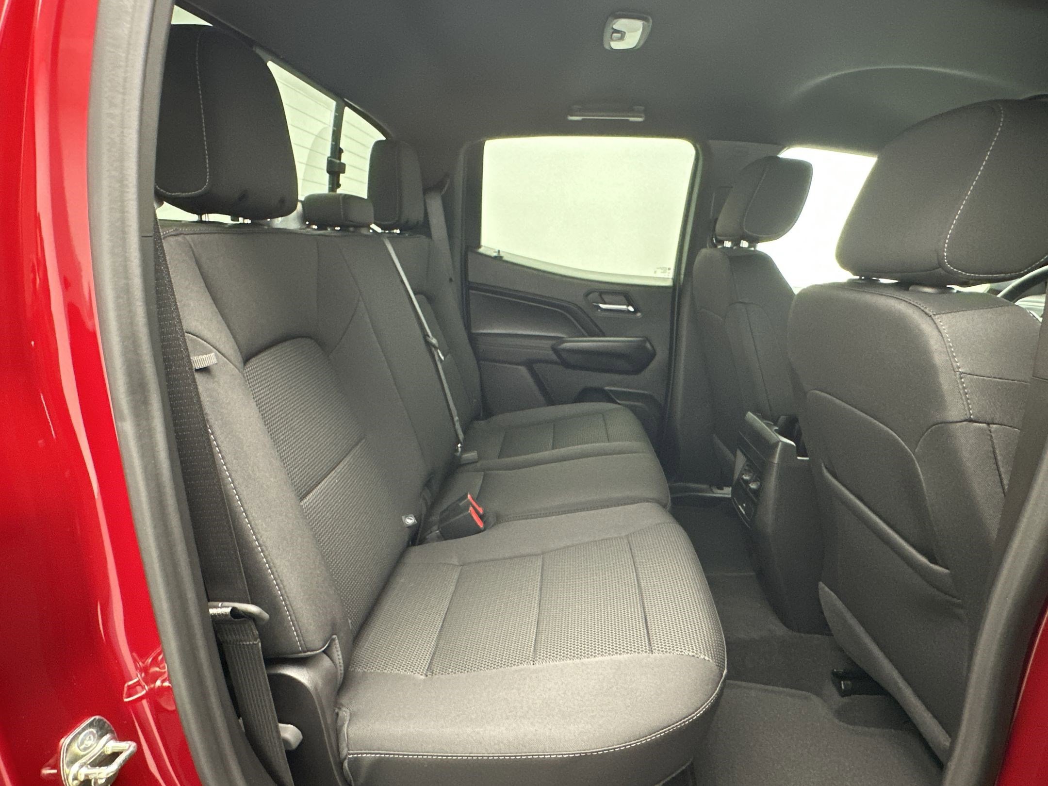 New 2026 Chevrolet Colorado LT image 28