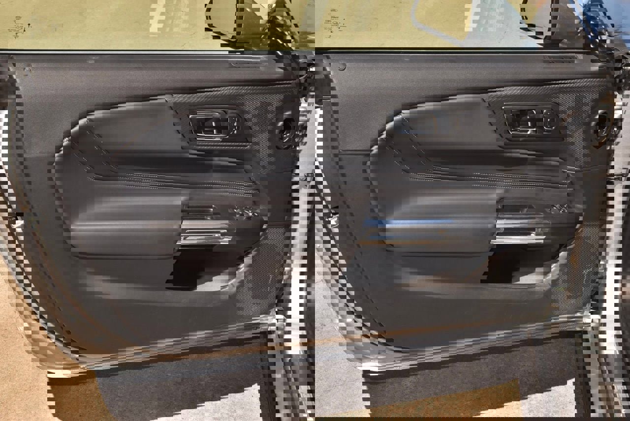 Certified 2025 Ford Mustang GT Premium image 31