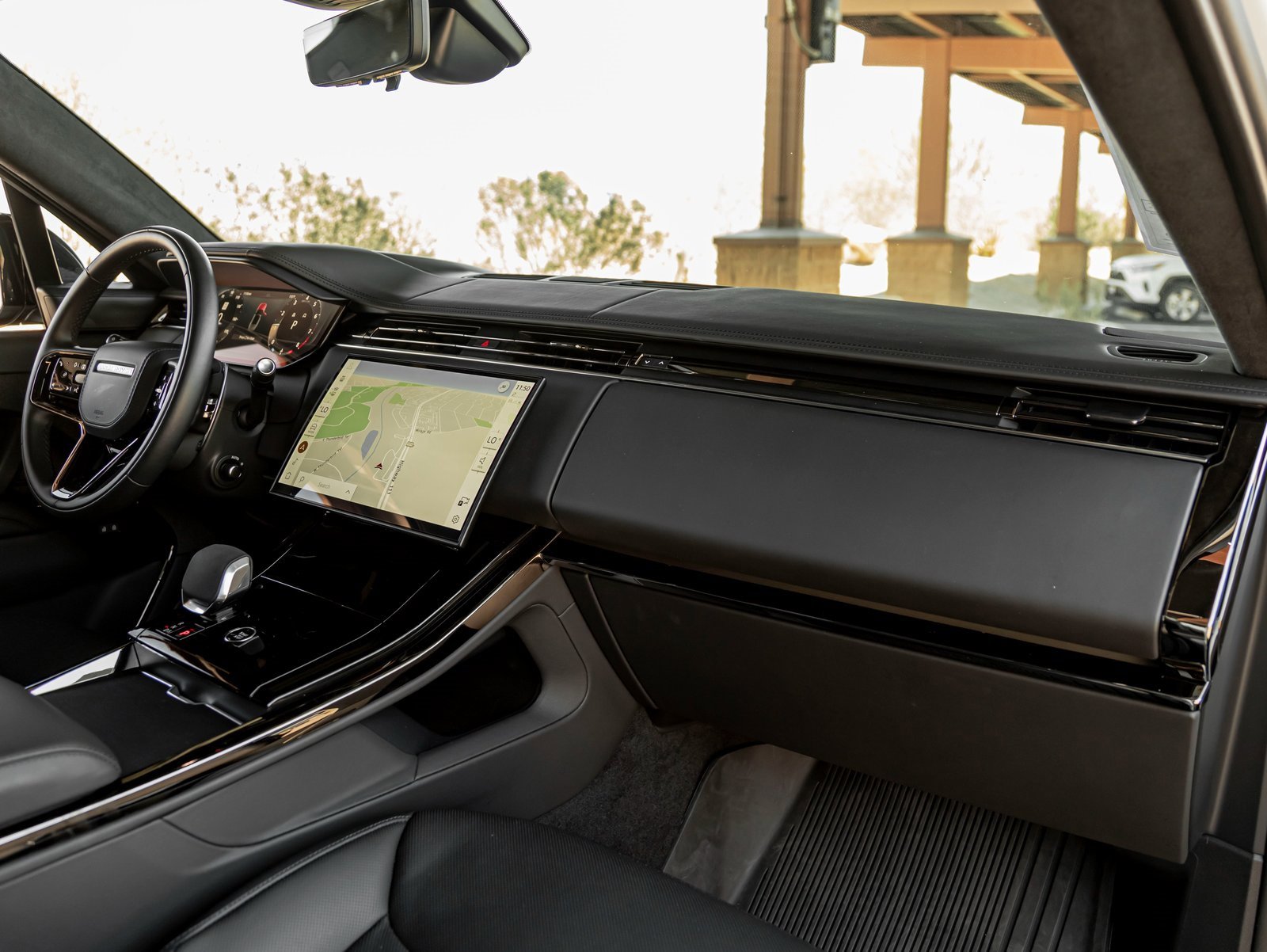 Used 2025 Land Rover Range Rover Sport Autobiography image 29