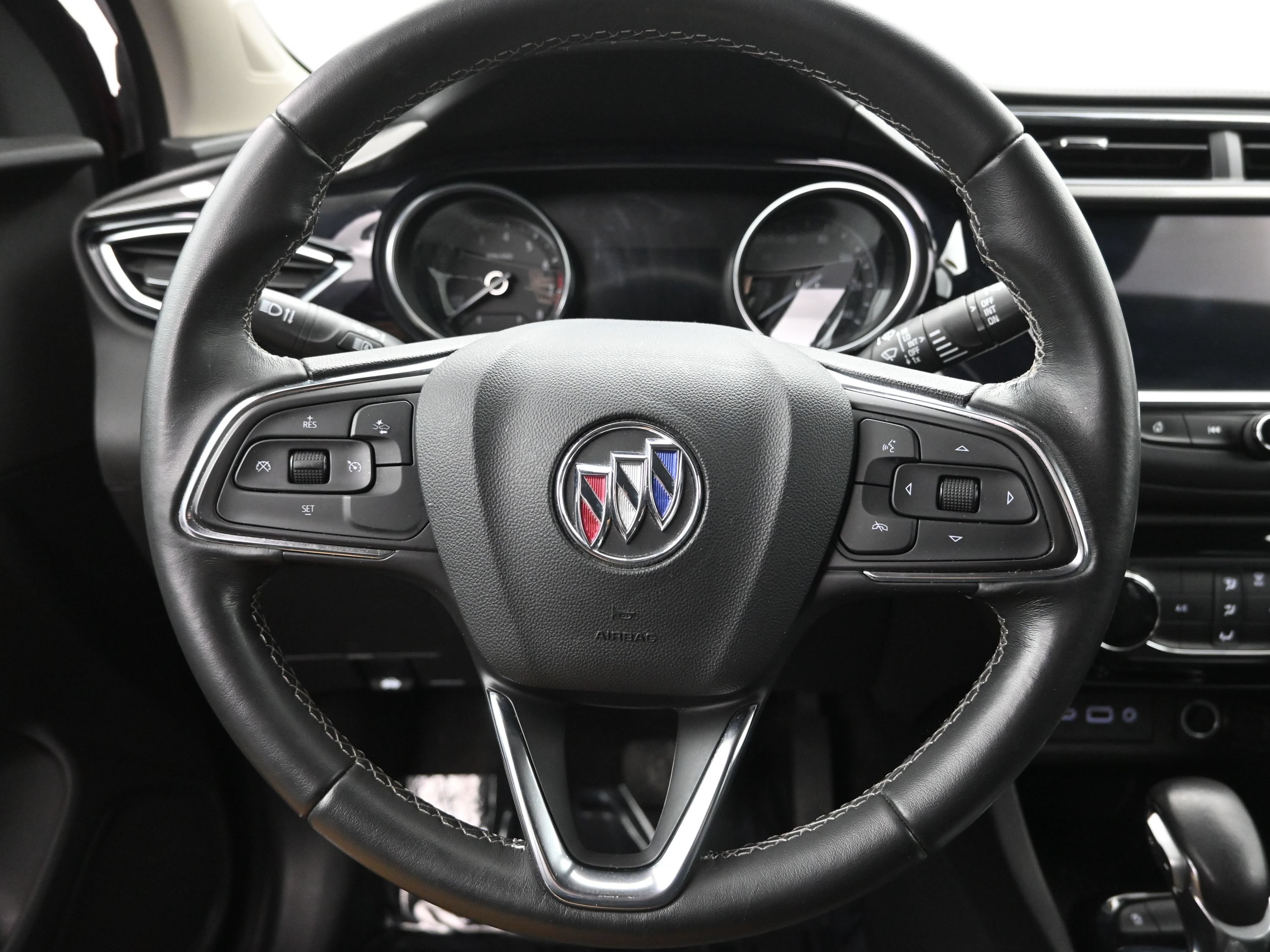 Used 2023 Buick Encore GX Preferred FWD image 14
