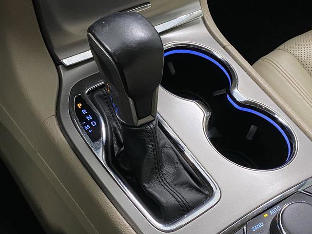 Used 2021 Jeep Grand Cherokee Limited w/ Luxury Group II image 23