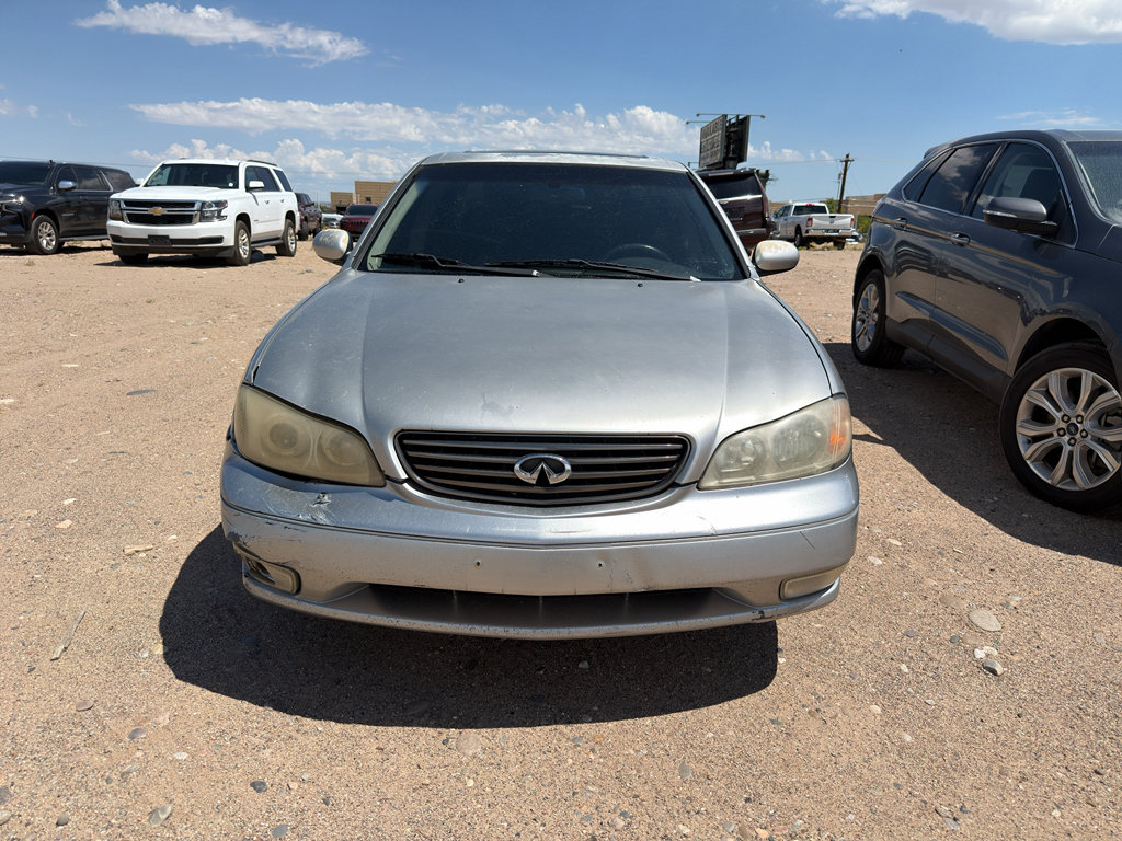 Used 2002 INFINITI I35 FWD image 2