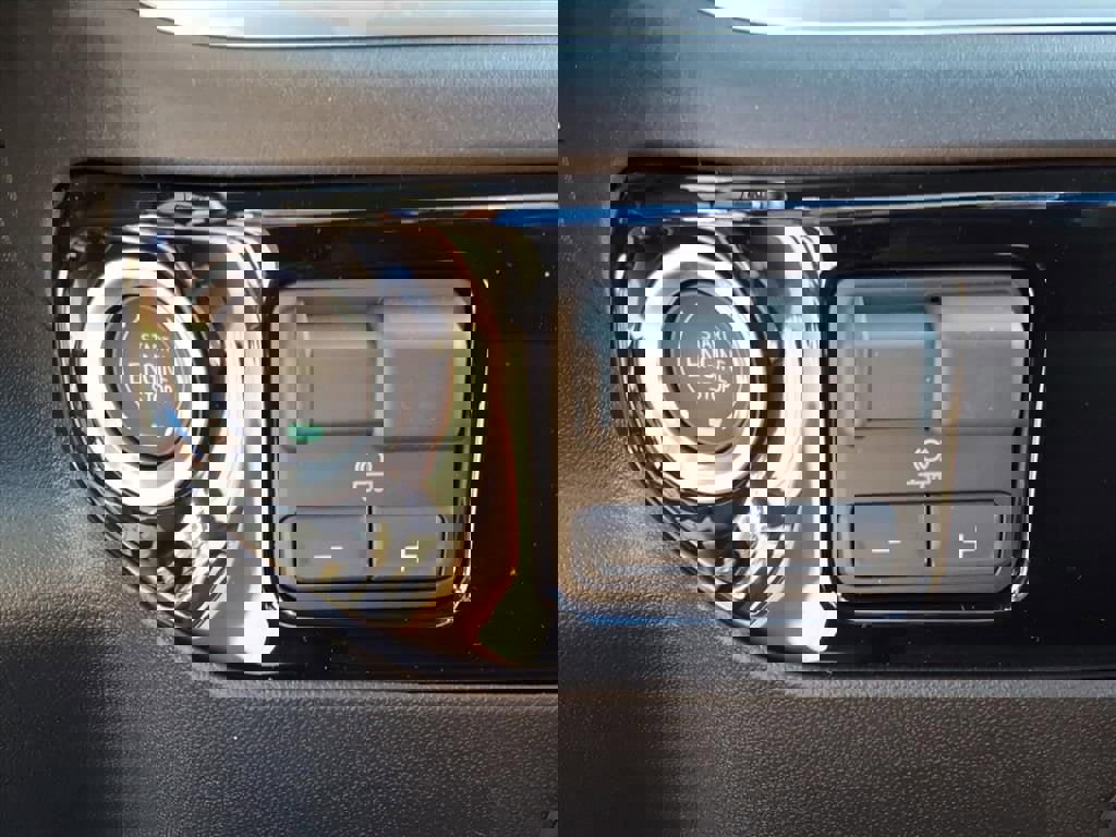 New 2026 Chevrolet Silverado 3500 LT image 14