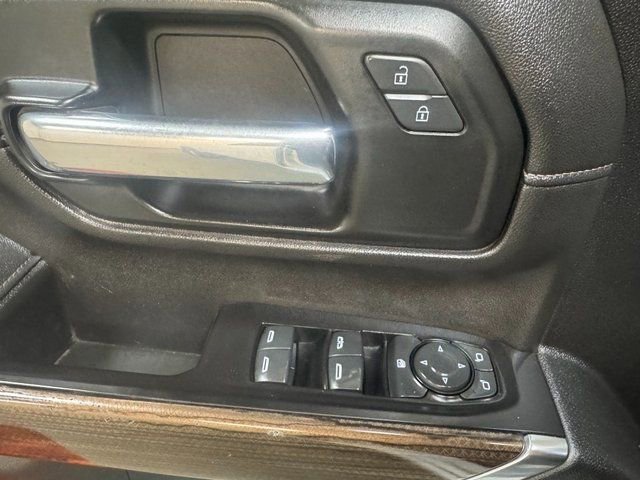 Used 2020 Chevrolet Silverado 2500 LT w/ Z71 Off-Road Package image 16