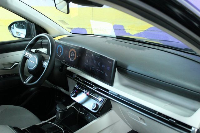 Used 2025 Hyundai Tucson SEL image 11