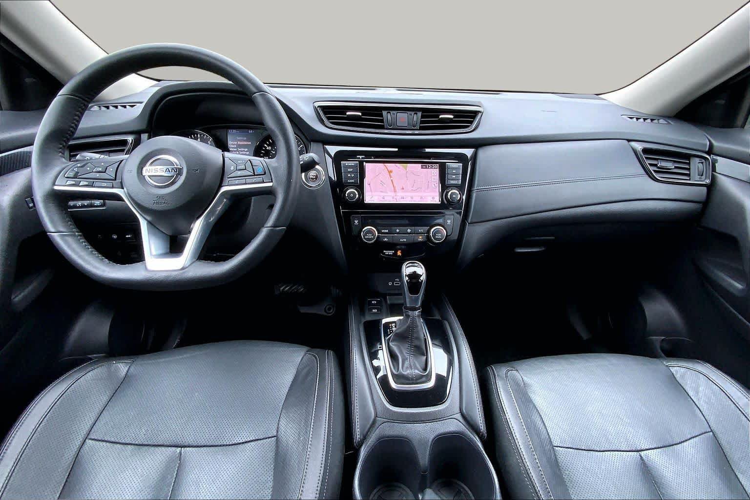 Used 2019 Nissan Rogue SL AWD/4WD image 16