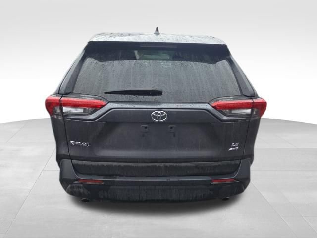 Used 2024 Toyota RAV4 LE image 5
