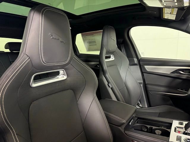 Certified 2026 Jaguar F-PACE R-Dynamic S image 16