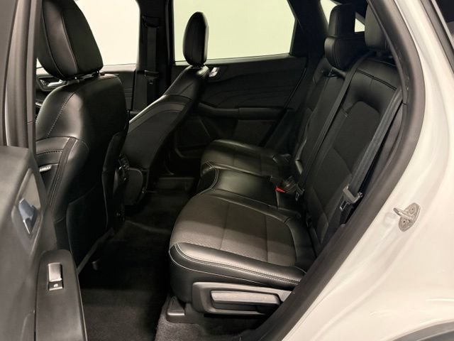 Used 2023 Ford Escape SE FWD image 33