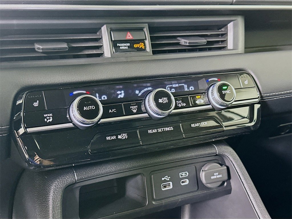 New 2025 Honda Pilot EX-L image 14