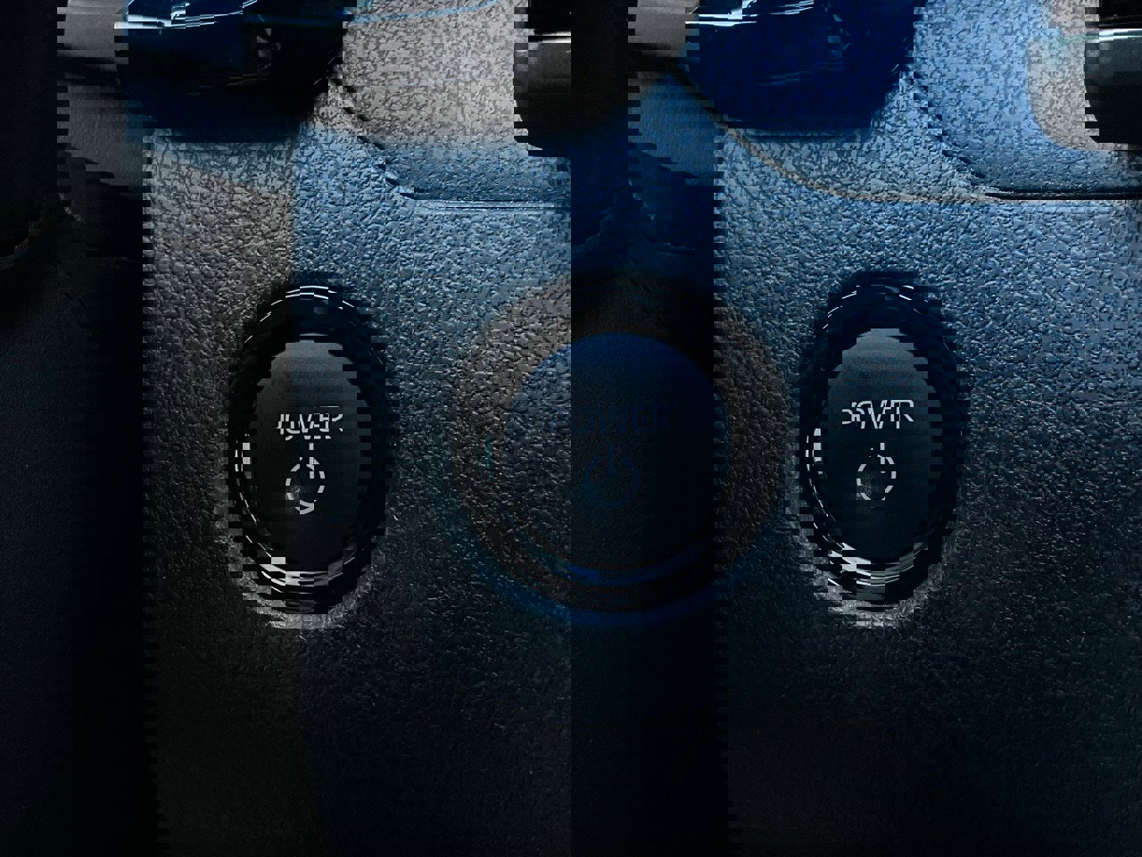 Used 2025 Toyota Camry LE image 27