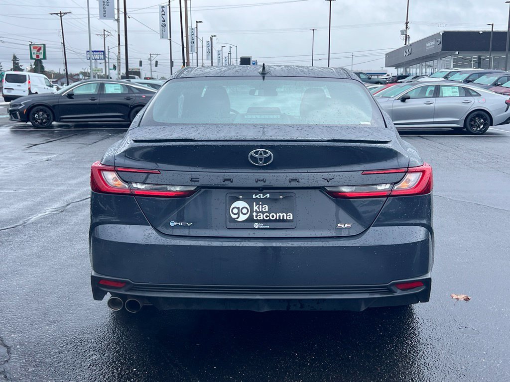 Used 2025 Toyota Camry SE FWD image 6