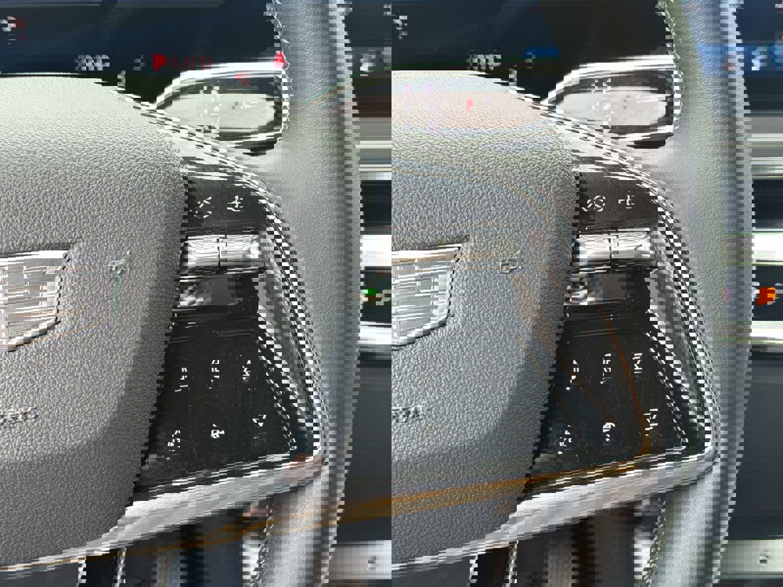 Certified 2024 Cadillac Lyriq Tech image 29