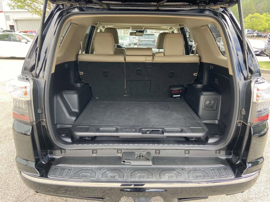 Used 2021 Toyota 4Runner Limited RWD image 10