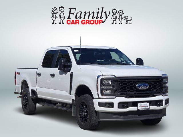Used 2024 Ford F250 XL w/ STX Appearance Package AWD/4WD image 2