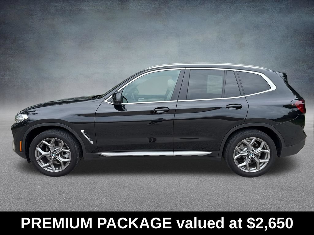 Used 2023 BMW X3 xDrive30i w/ Premium Package AWD/4WD image 3