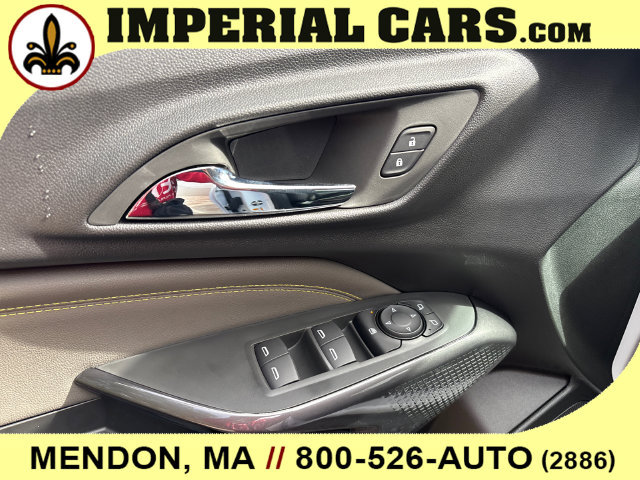 New 2026 Chevrolet Trax ACTIV w/ Sunroof Package FWD image 14
