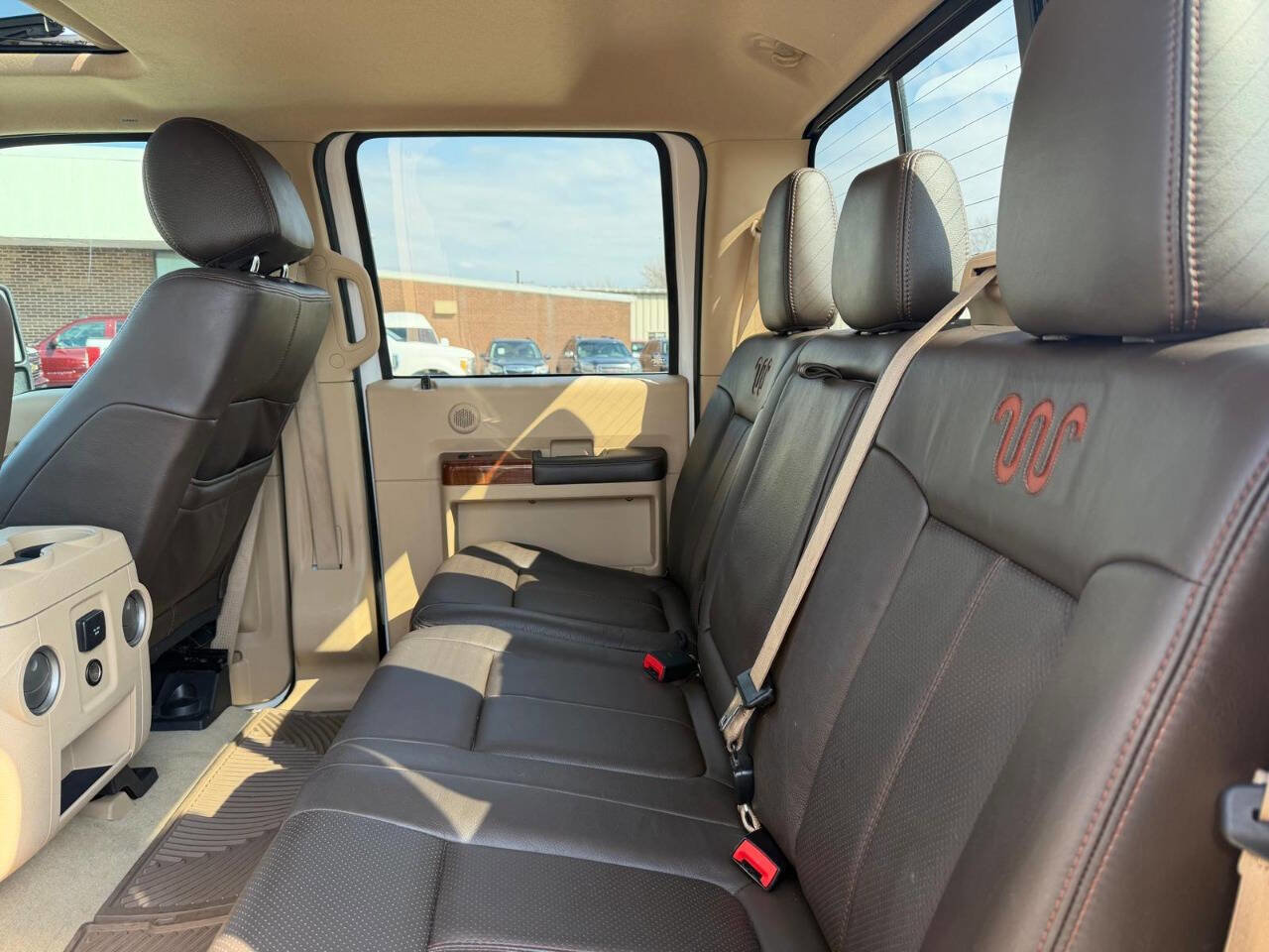 Used 2015 Ford F250 King Ranch w/ FX4 Off-Road Package image 35