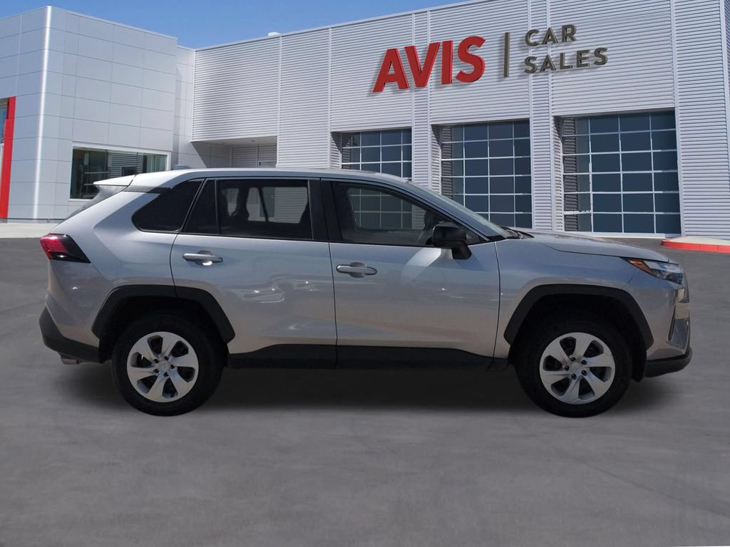 Used 2025 Toyota RAV4 LE FWD image 5