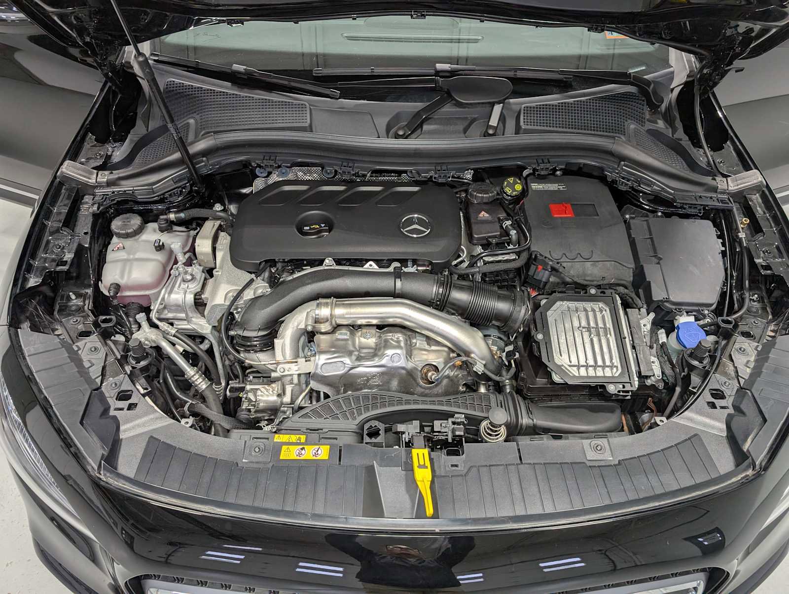 Certified 2025 Mercedes-Benz GLA 250 4MATIC image 14
