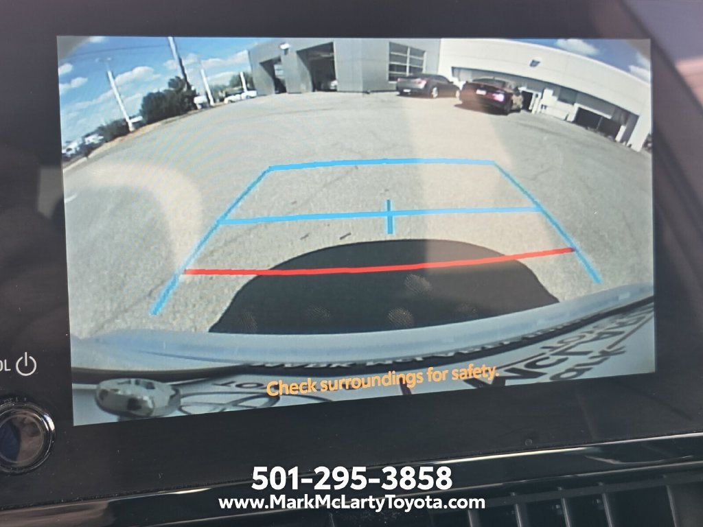 Used 2024 Toyota Corolla LE FWD image 18