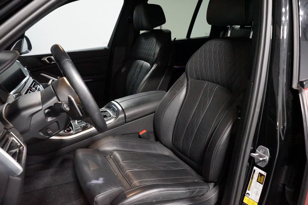 Used 2022 BMW X5 M50i w/ Executive Package AWD/4WD image 6