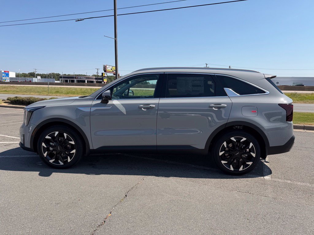 New 2026 Kia Sorento EX FWD image 4