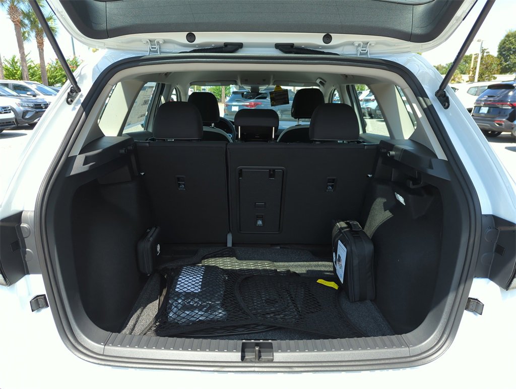 New 2025 Volkswagen Taos S image 15