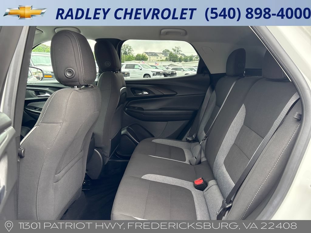 Certified 2023 Chevrolet TrailBlazer LT w/ Convenience Package FWD image 18
