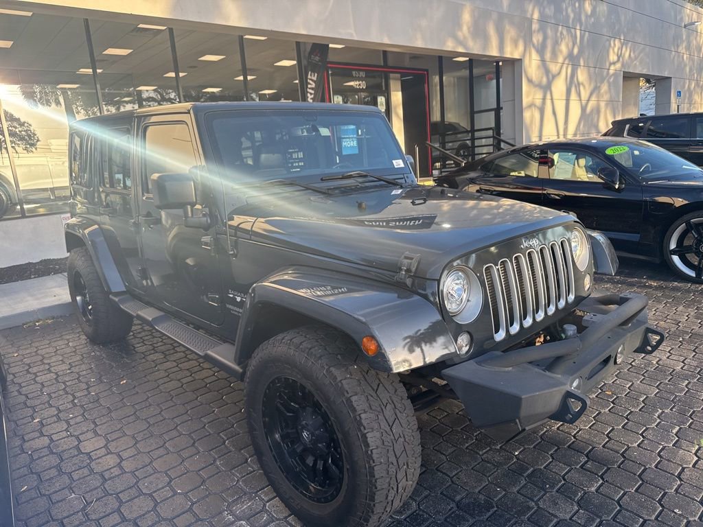 Used 2017 Jeep Wrangler Unlimited Sahara w/ Connectivity Group image 3