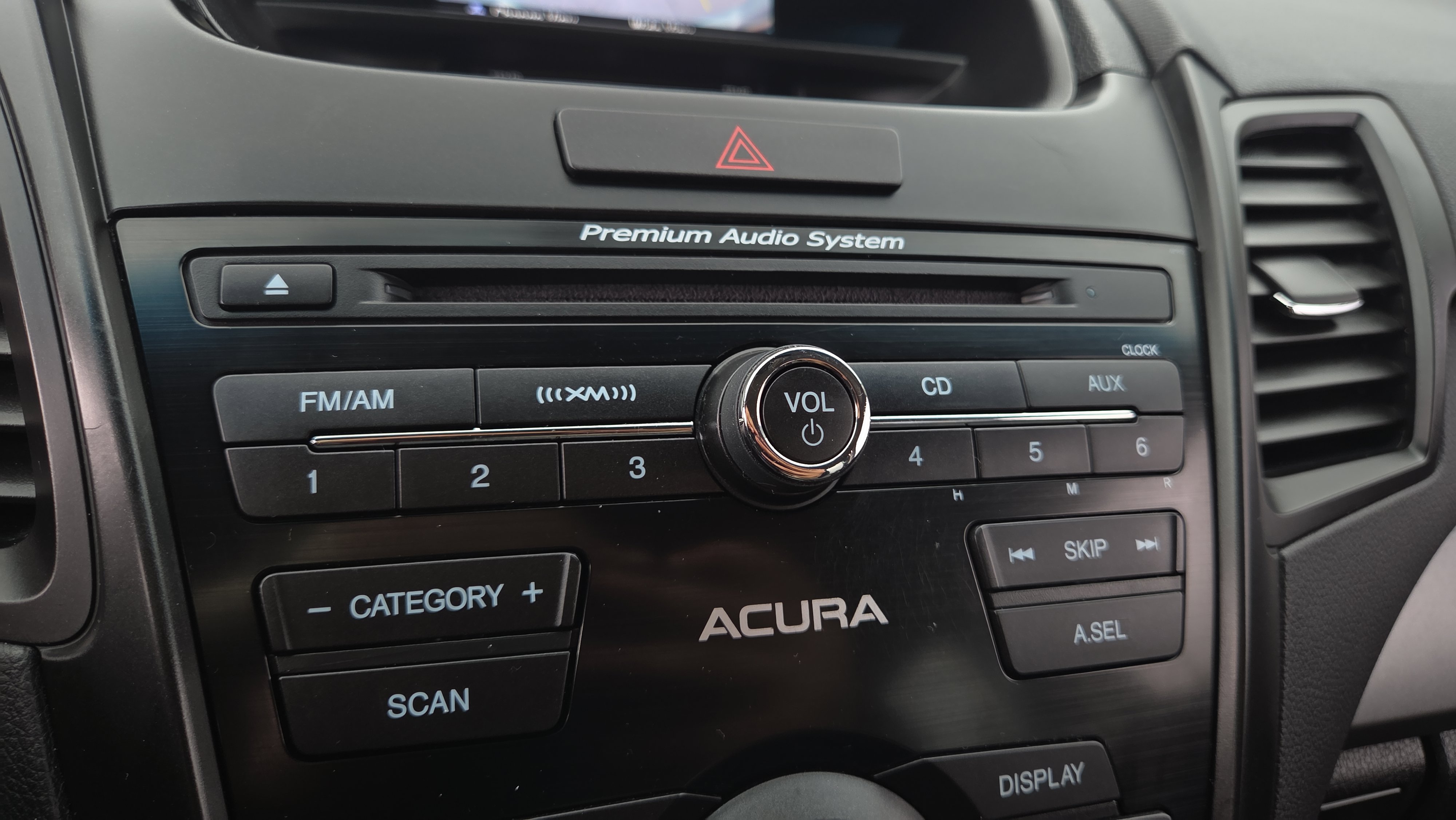 Used 2015 Acura RDX FWD image 30