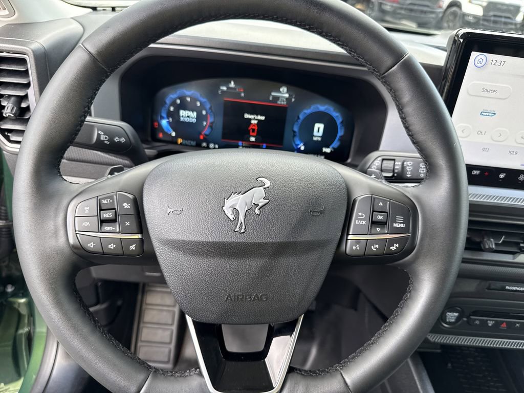 Used 2025 Ford Bronco Sport Badlands image 23