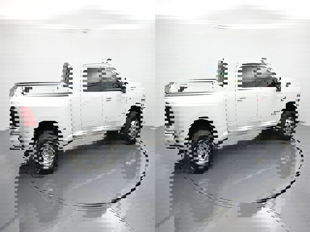 New 2026 RAM 3500 Laramie w/ Max Tow Package image 35