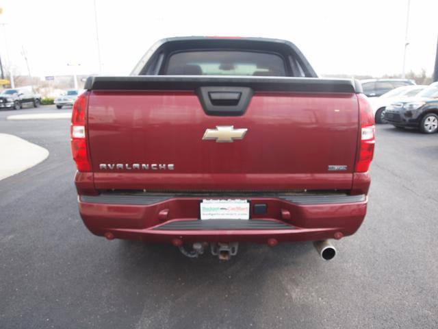 Used 2008 Chevrolet Avalanche LT w/ Convenience Package #1 AWD/4WD image 2