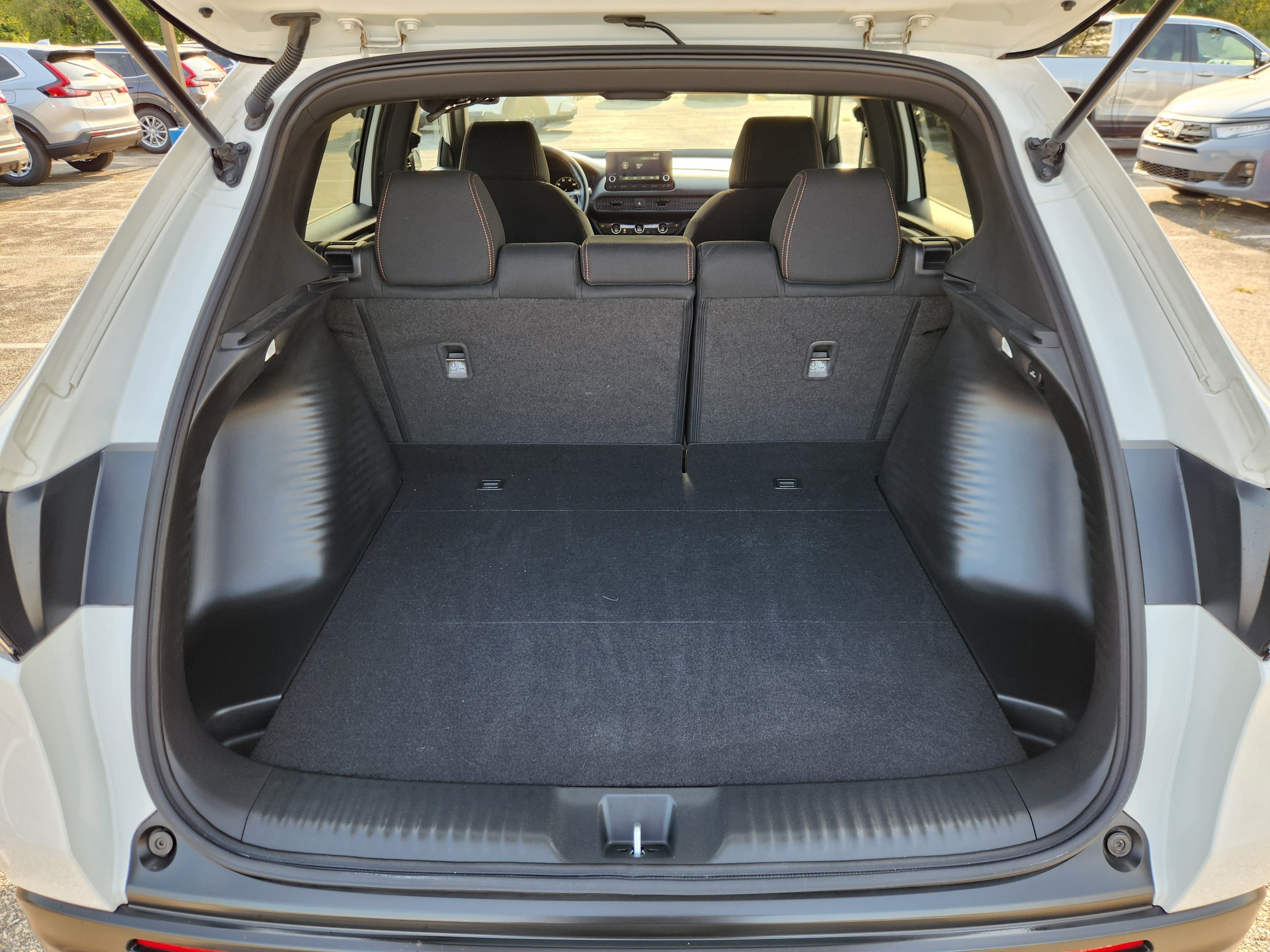 Certified 2024 Honda HR-V Sport image 18