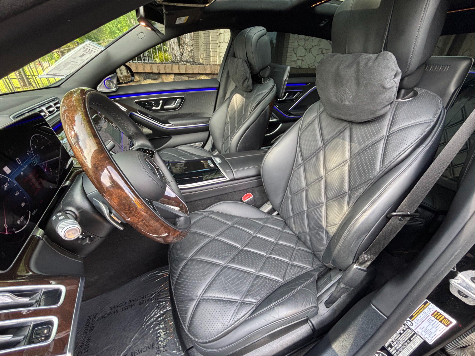 Used 2024 Mercedes-Benz Maybach S 580 4MATIC image 28