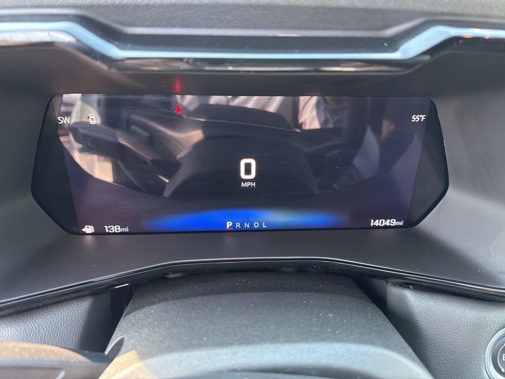 Used 2024 Chevrolet Colorado LT image 13