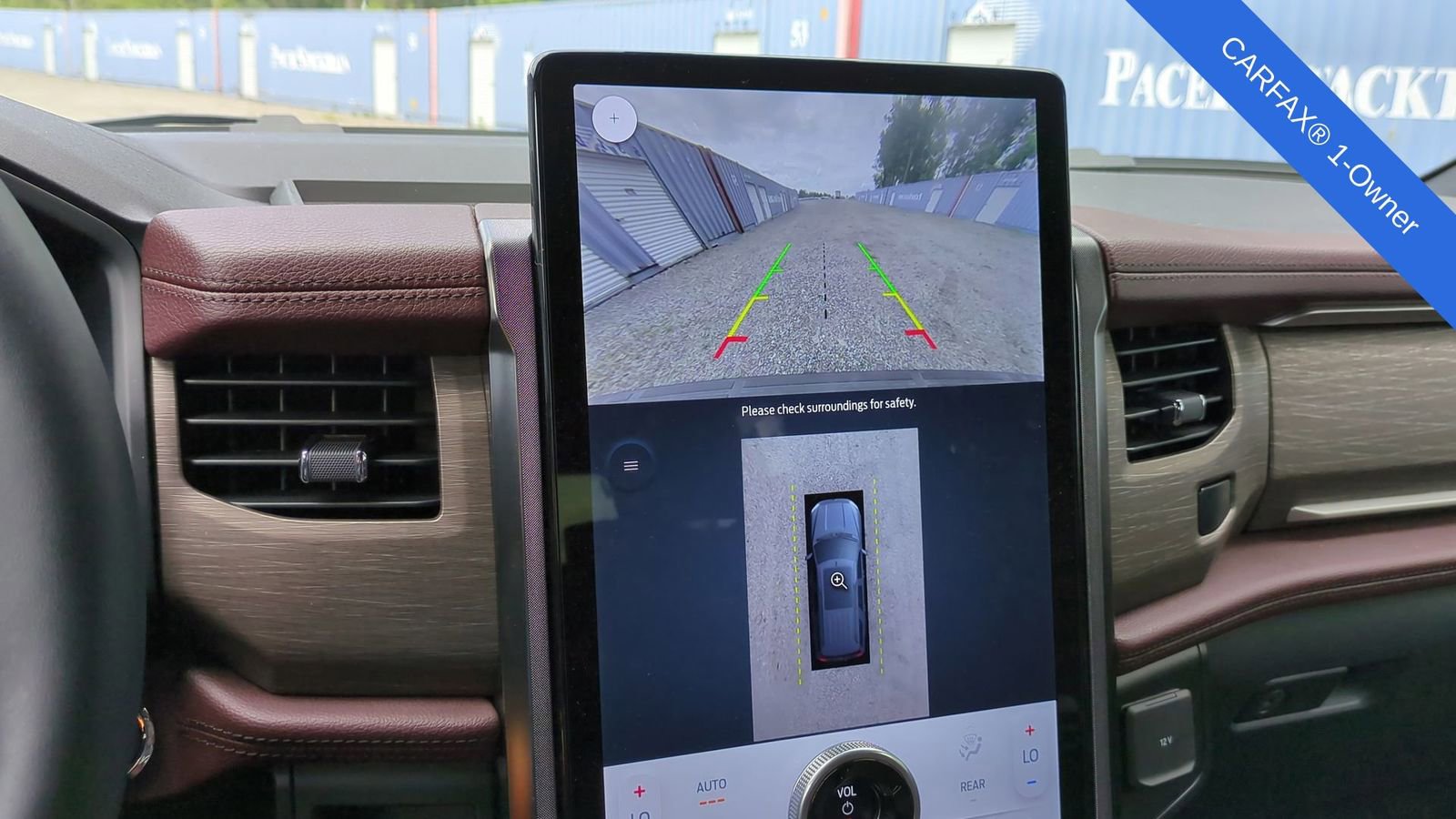 Used 2024 Ford Expedition Max Limited image 32