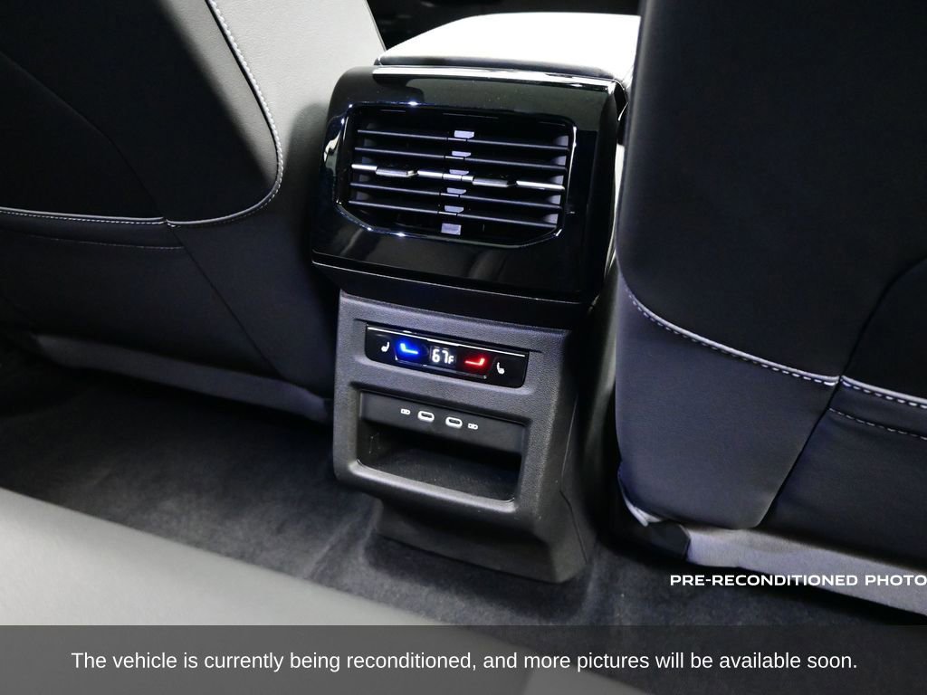 Used 2023 Volkswagen ID.4 Pro S Plus image 30