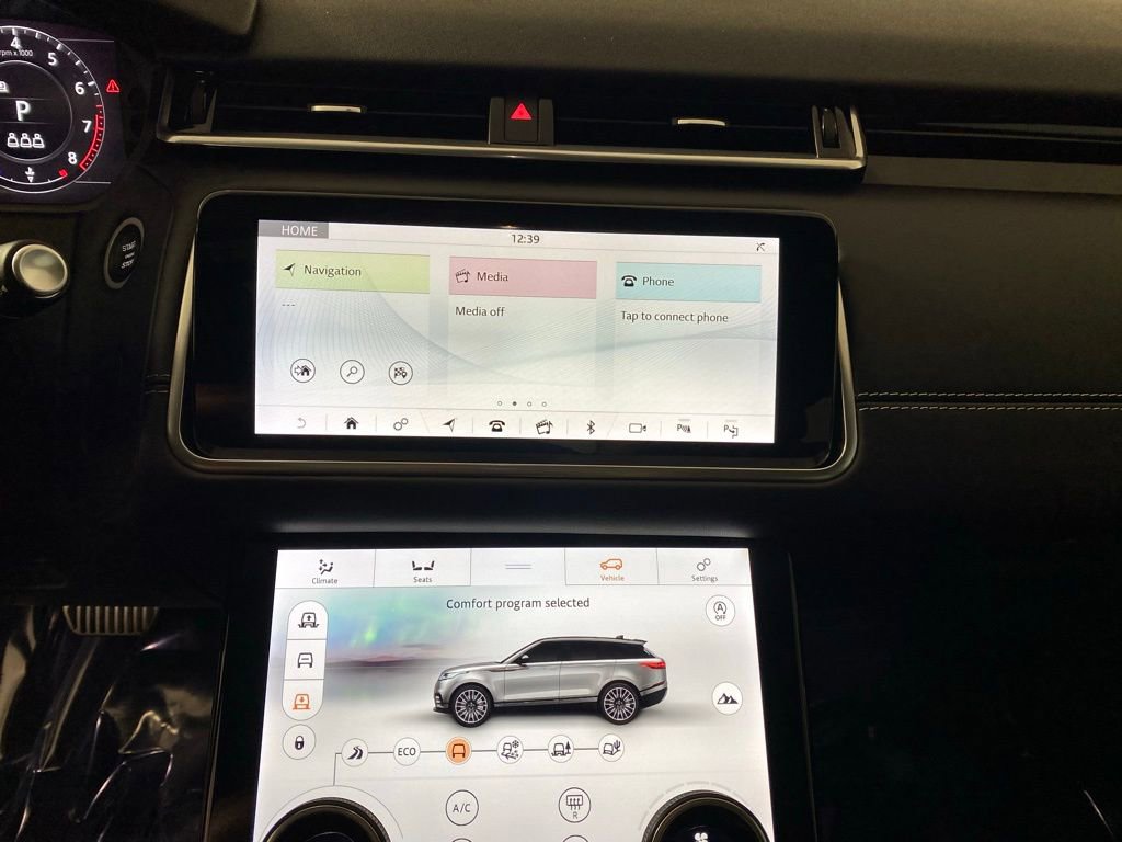 Used 2020 Land Rover Range Rover Velar R-Dynamic HSE image 20