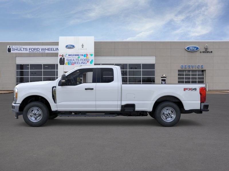 New 2026 Ford F250 XL w/ FX4 Off-Road Package image 3