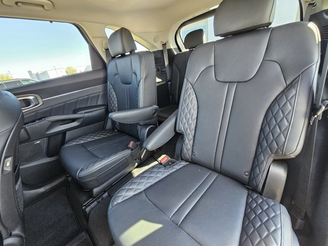 Used 2023 Kia Sorento SX Prestige image 12