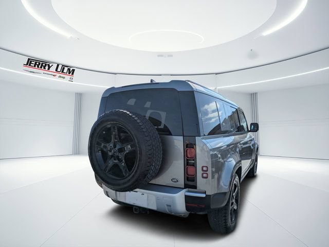 Used 2023 Land Rover Defender 110 SE AWD/4WD image 3