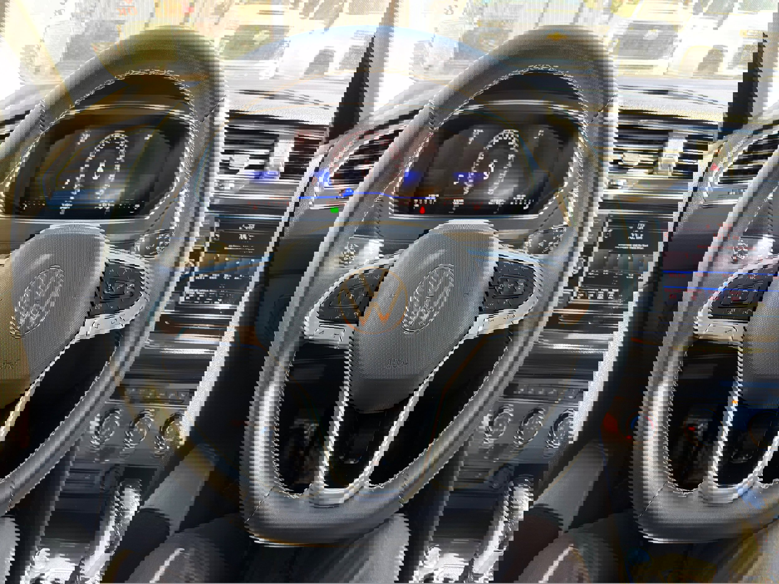 Used 2024 Volkswagen Tiguan S image 29